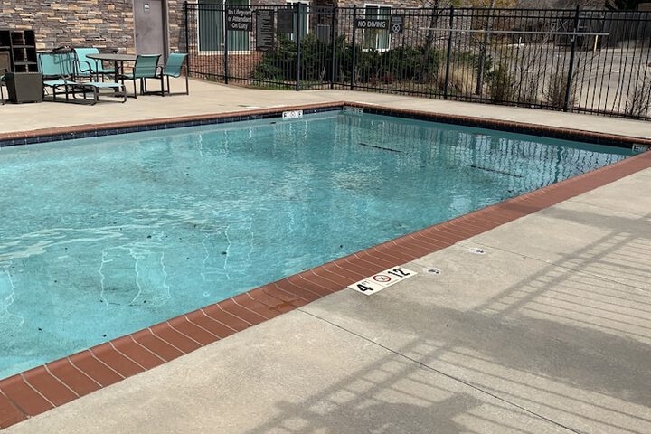 Pool 3 of 24
