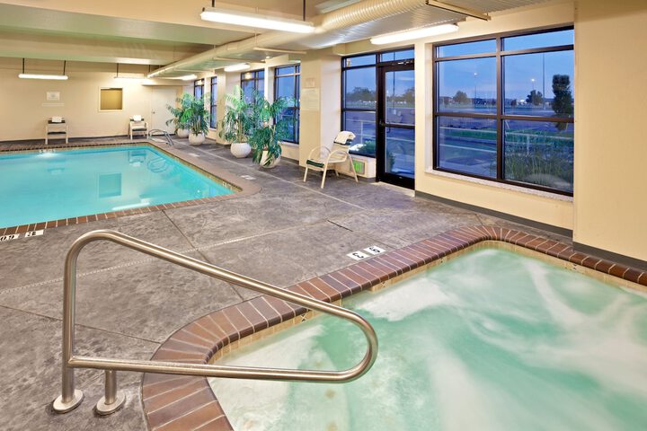 Pool 7 of 50
