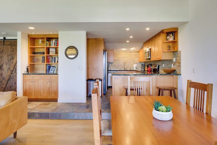 Solana Beach Condo w / Community Pool Beach Access