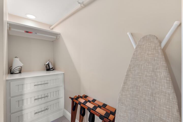 Guest House Suites