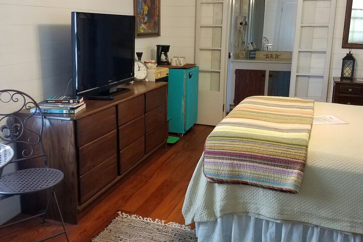 The Carriage House B & B