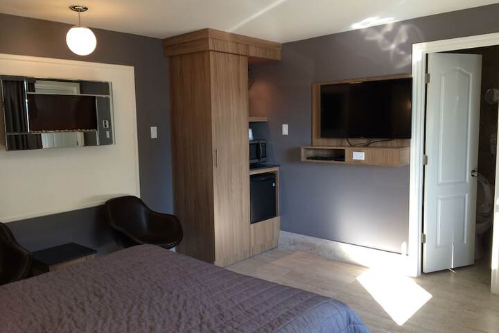 Room 22 of 83