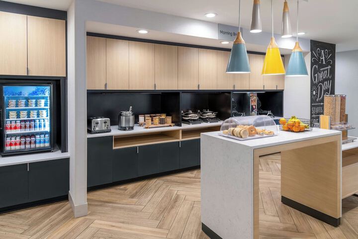 TownePlace Suites by Marriott Detroit Taylor
