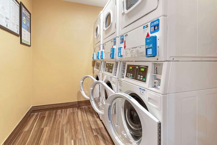 Best Western Plus Heritage Inn