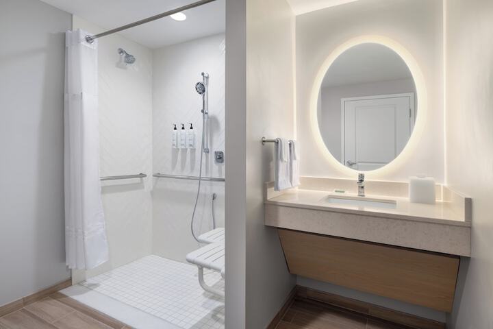 Towneplace Suites by Marriott Hickory