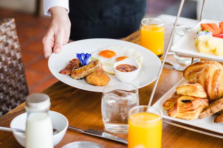 Breakfast/Coffee Service 41 of 47