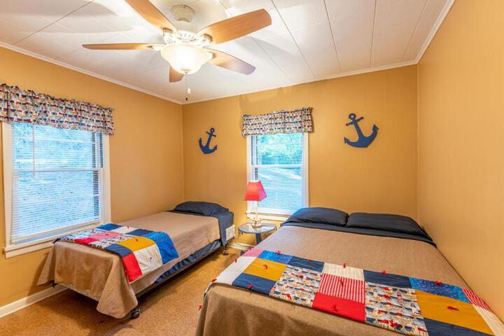 Cabin O Pines - a Family Friendly Resort