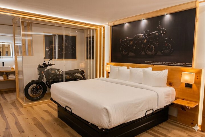 Motorcycle Inn