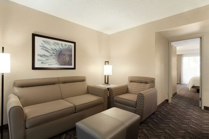 Room 14 of 38