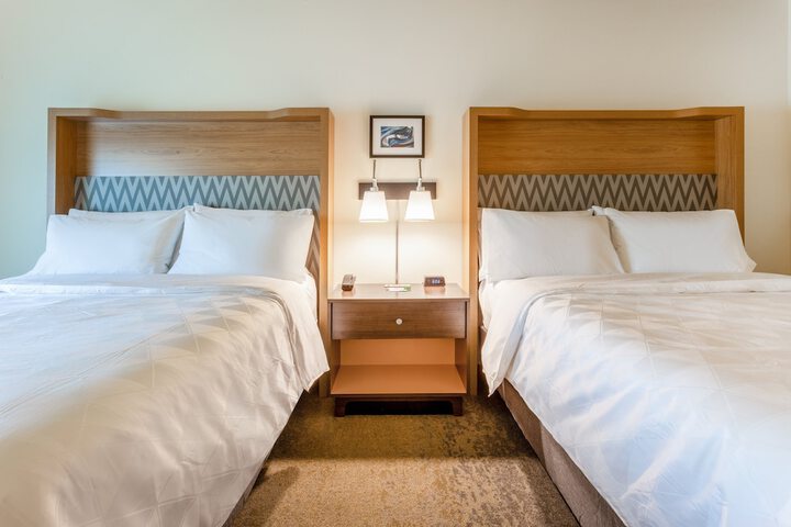Holiday Inn & Suites Cedar Falls - Waterloo Event Center by IHG