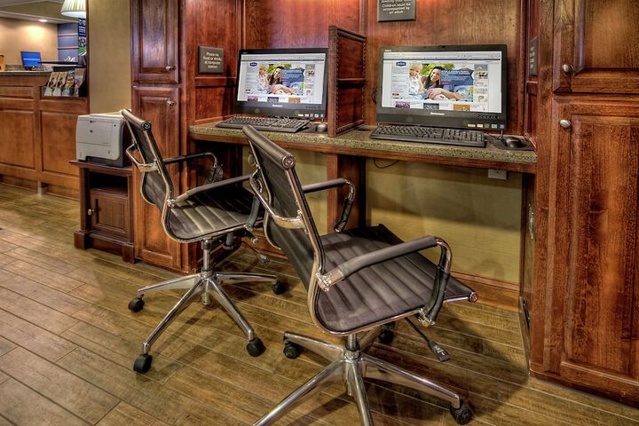 Business Center 20 of 20