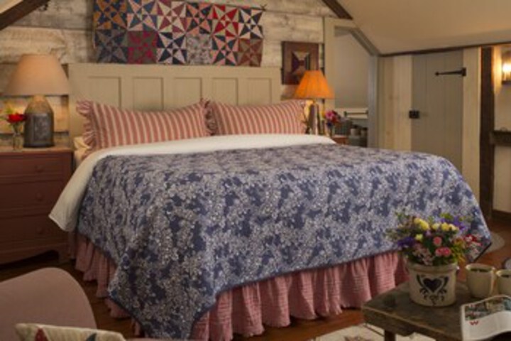 Olde Rhinebeck Inn c. 1745