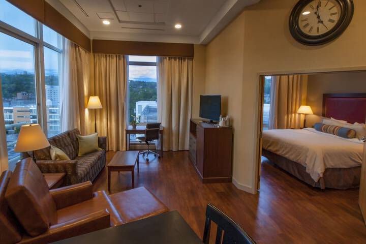 Hotel Ithaca