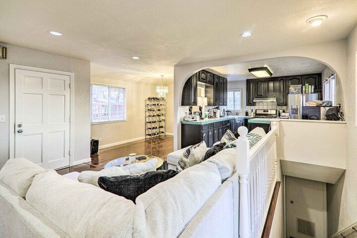 Castro Valley Home w / Bay Area Views!