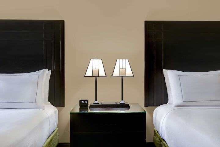 Room 31 of 68