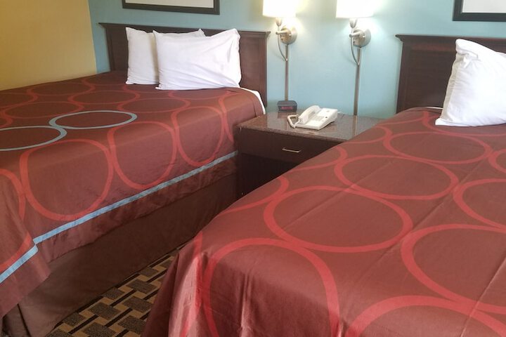 Room 14 of 20