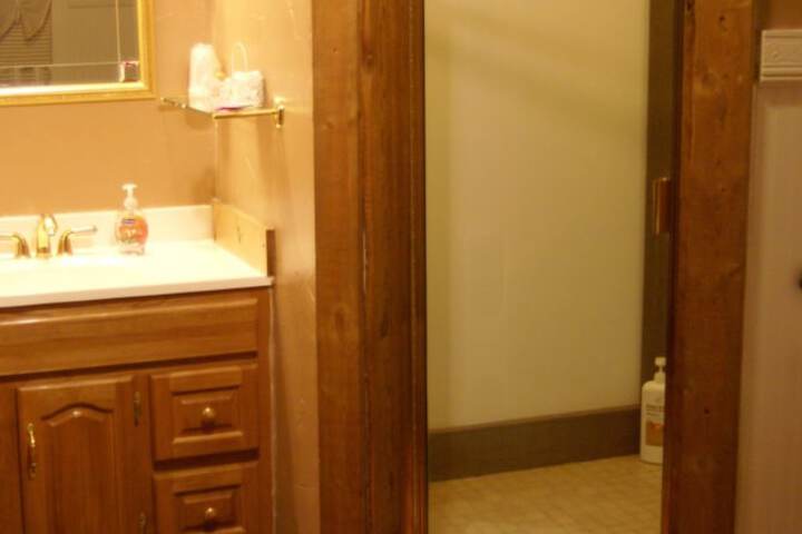 Room 6 of 21