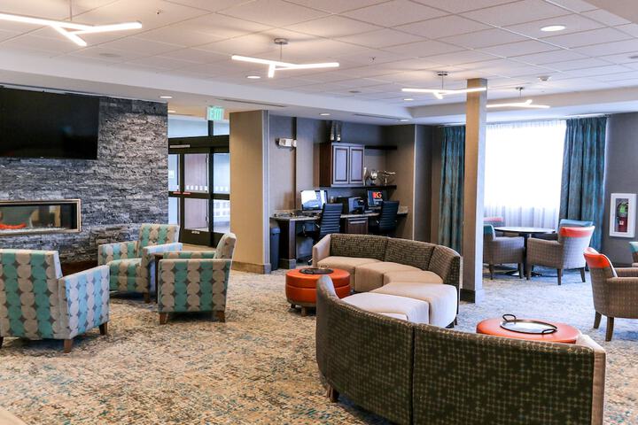 Holiday Inn & Suites Denver Tech Center-Centennial by IHG