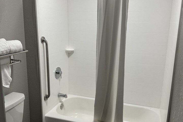Bestway Inn