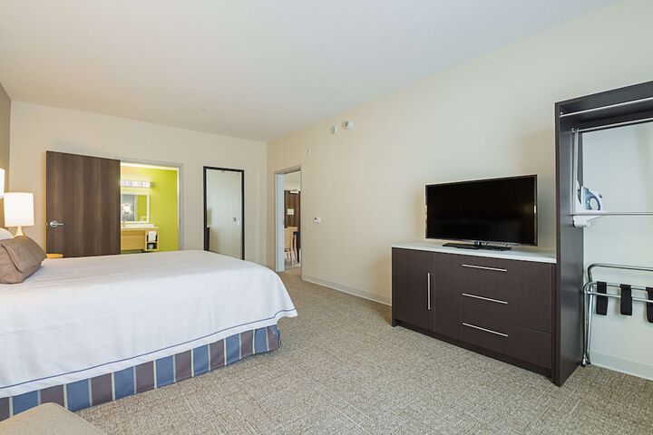 Room 25 of 50