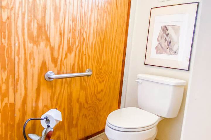 Room 45 of 113