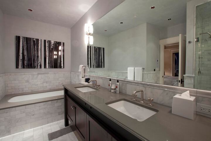 Element 52 Auberge Collection