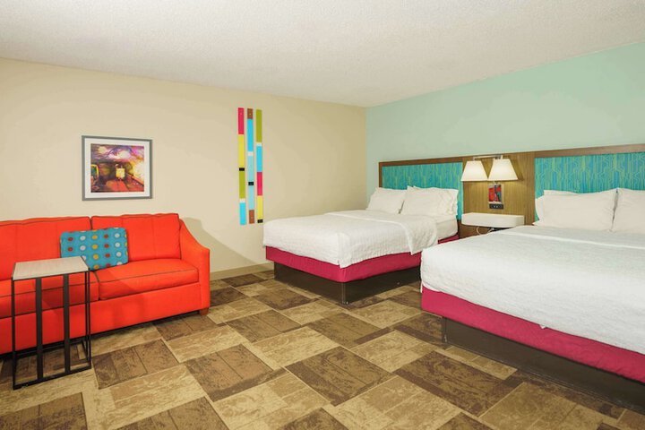 Hampton Inn Hutchinson