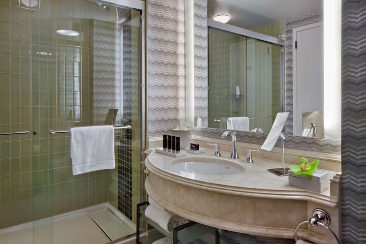 The Logan Philadelphia Curio Collection by Hilton