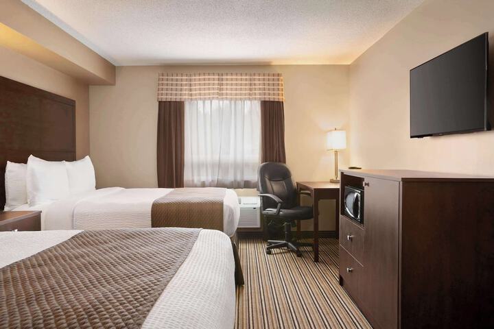 Room 18 of 36