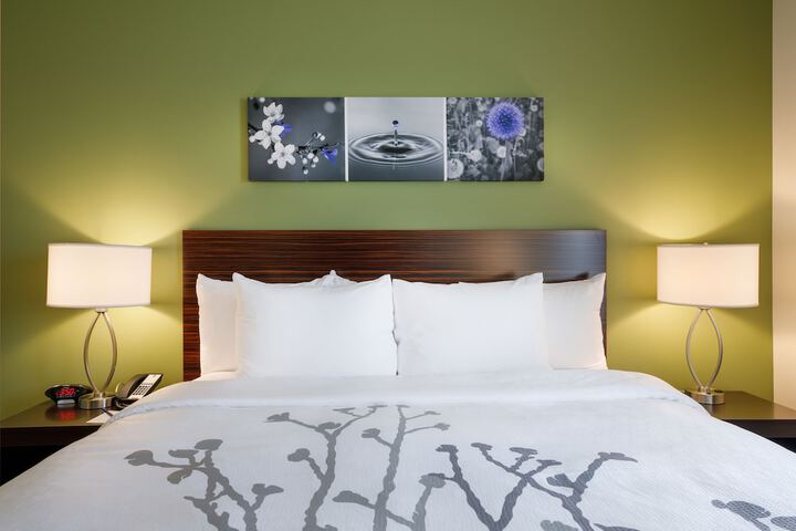 Room 51 of 72