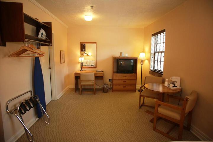 Canyon Inn