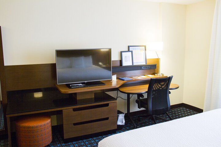 Wavecrest Lodge