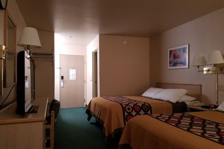 Simple Rewards Inn