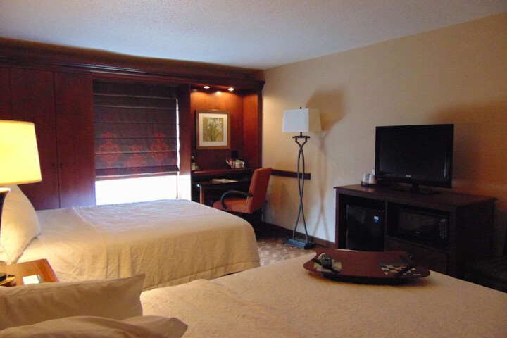 Room 16 of 28