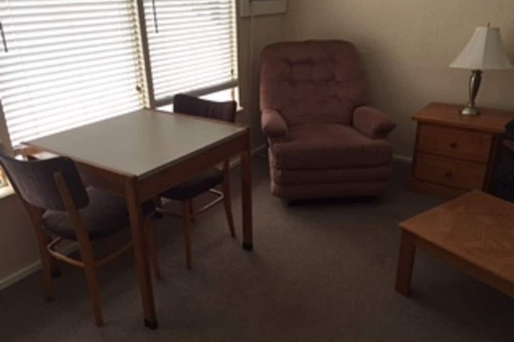 Room 8 of 11