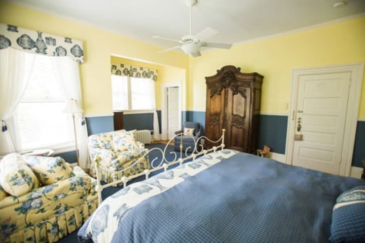 Albemarle Inn