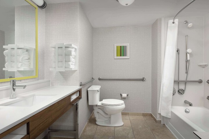 Hampton Inn & Suites Orlando-North / Altamonte Springs