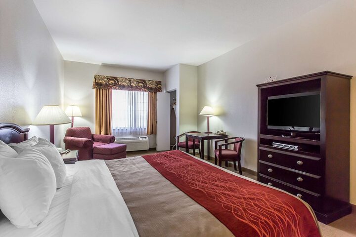Quality Inn & Suites Guymon East