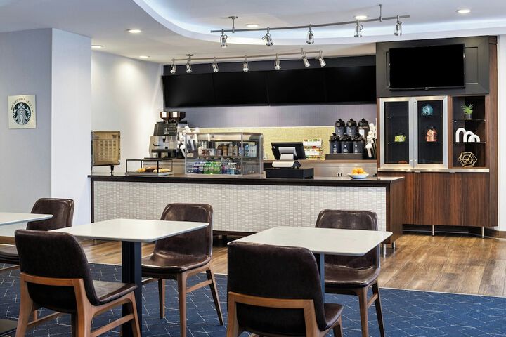 Courtyard Minneapolis St. Paul / Roseville by Marriott