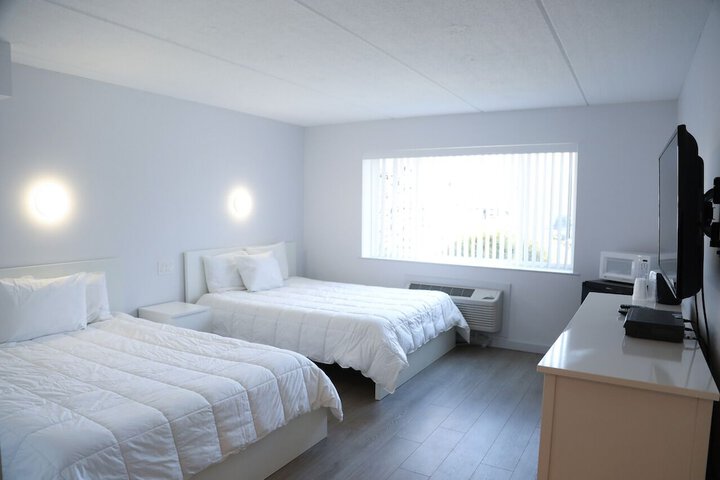 Room 14 of 23
