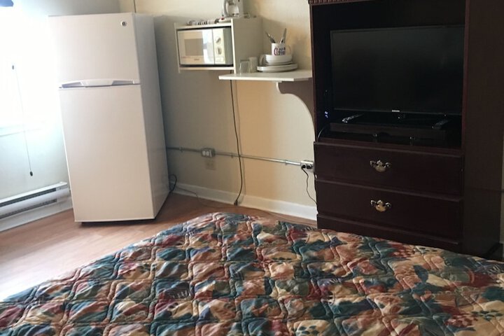 Room 8 of 22