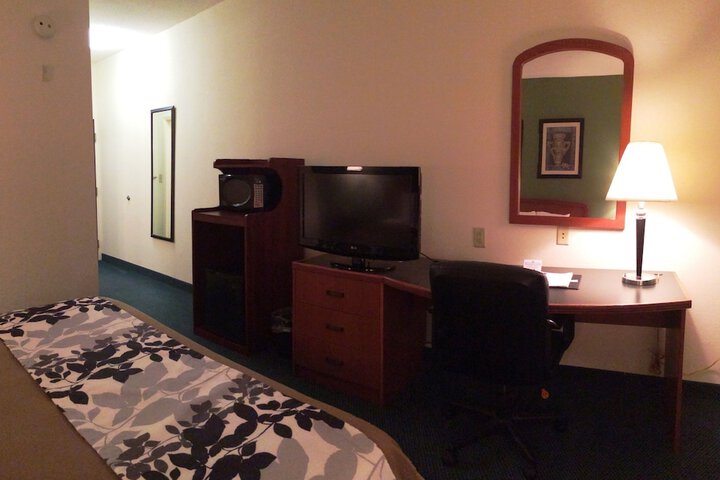Room 37 of 55