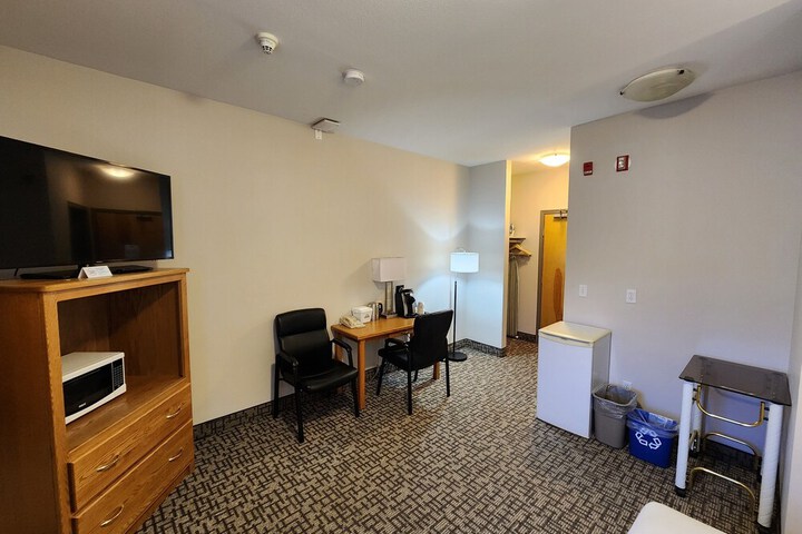 Days Inn & Conference Centre by Wyndham Penticton