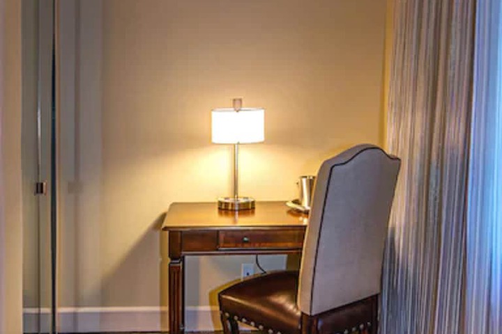 Hotel Bentley