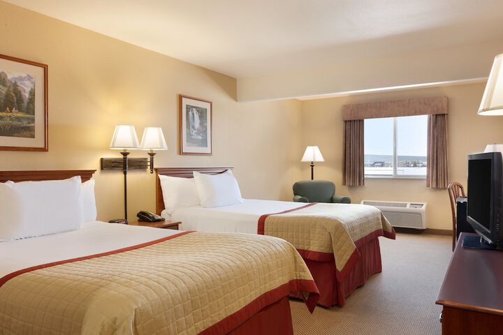 Room 27 of 112