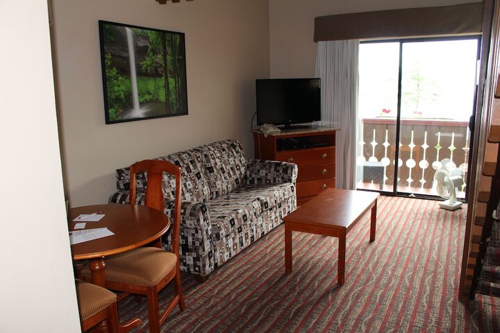 Room 98 of 145