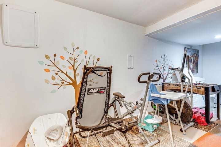 Fenced Yard & Trail Access: Dog-friendly Erie Home