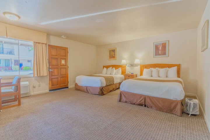 Room 43 of 47