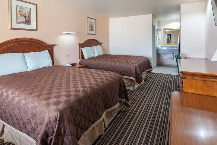 Room 15 of 21