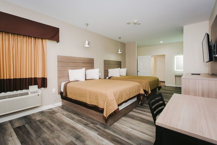 Room 32 of 57